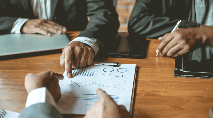 senior-enterprise-management-administrator-at-a-financial-services-firm-carousel