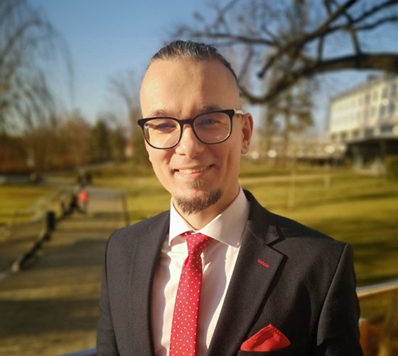 szymon-cwieka-speaker